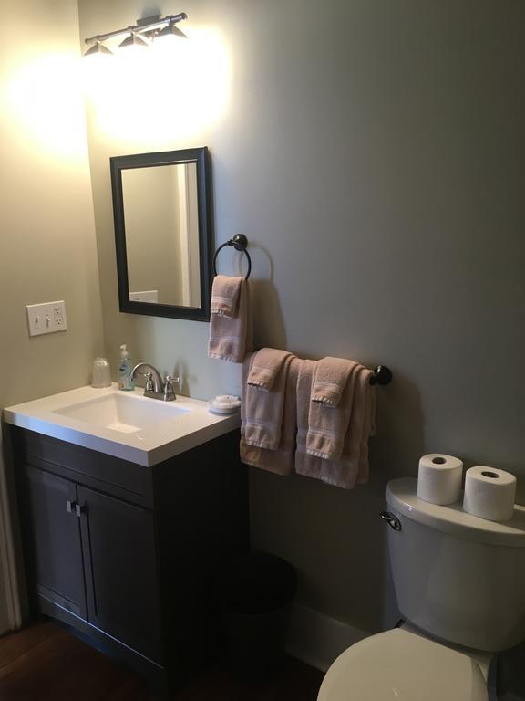 Montour Falls Cook Mansion Bed & Breakfast מראה חיצוני תמונה