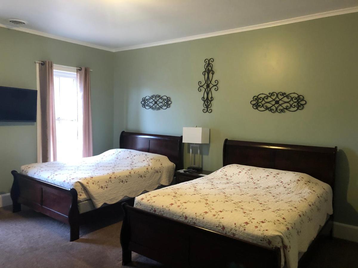 Montour Falls Cook Mansion Bed & Breakfast מראה חיצוני תמונה