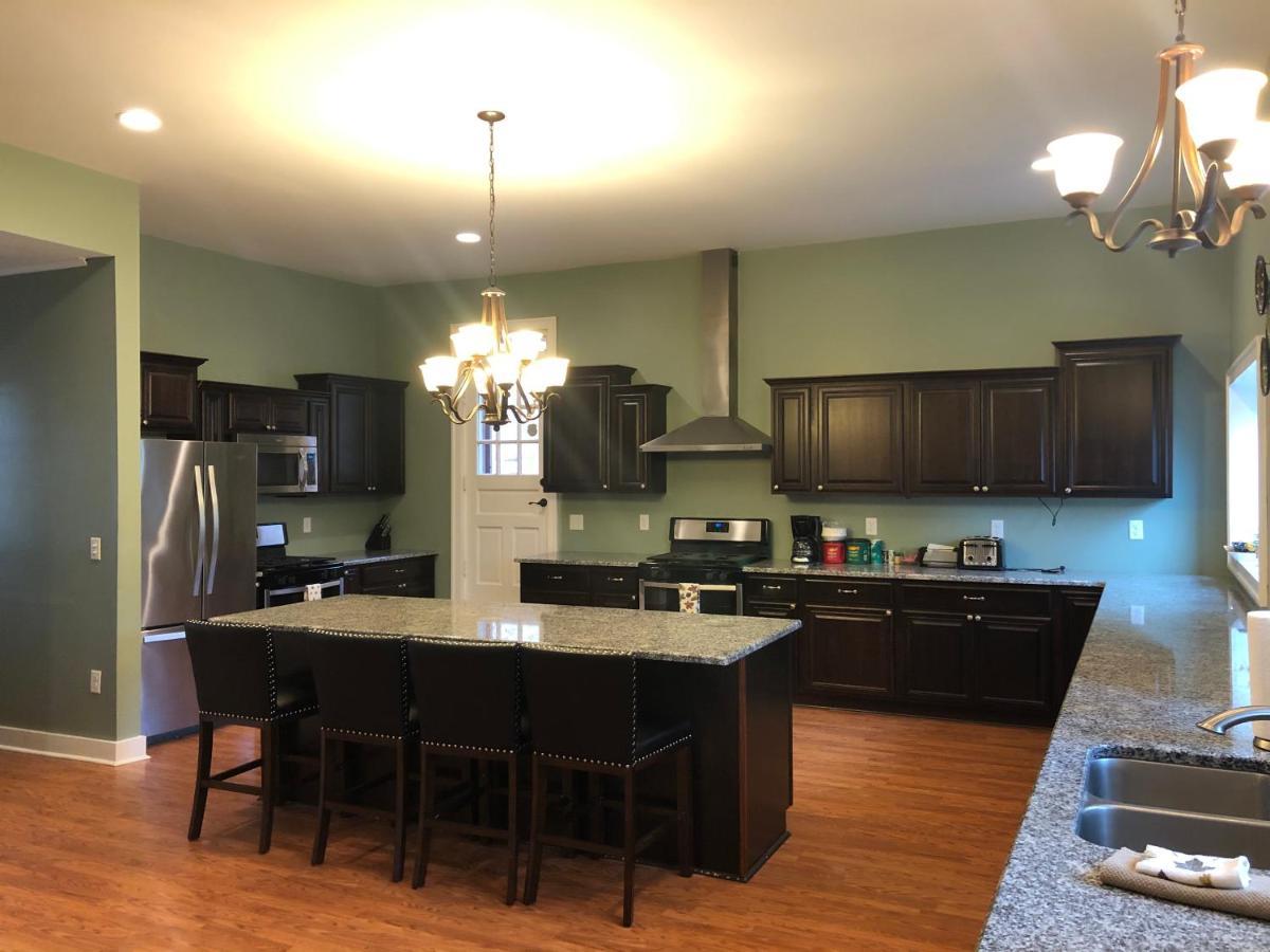 Montour Falls Cook Mansion Bed & Breakfast מראה חיצוני תמונה