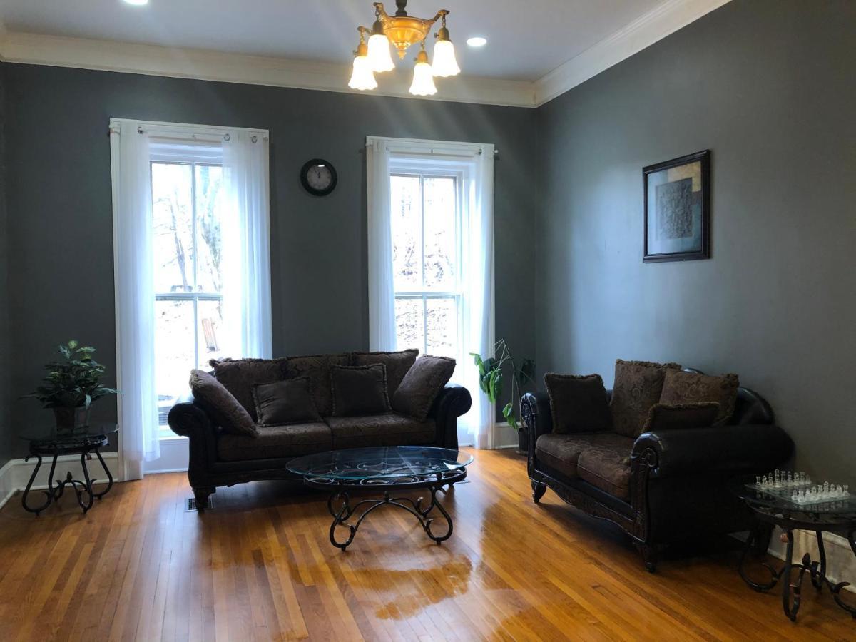 Montour Falls Cook Mansion Bed & Breakfast מראה חיצוני תמונה