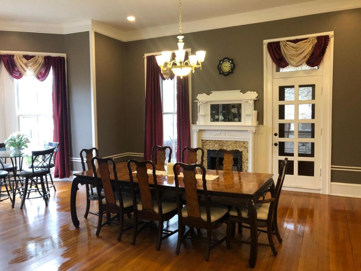 Montour Falls Cook Mansion Bed & Breakfast מראה חיצוני תמונה